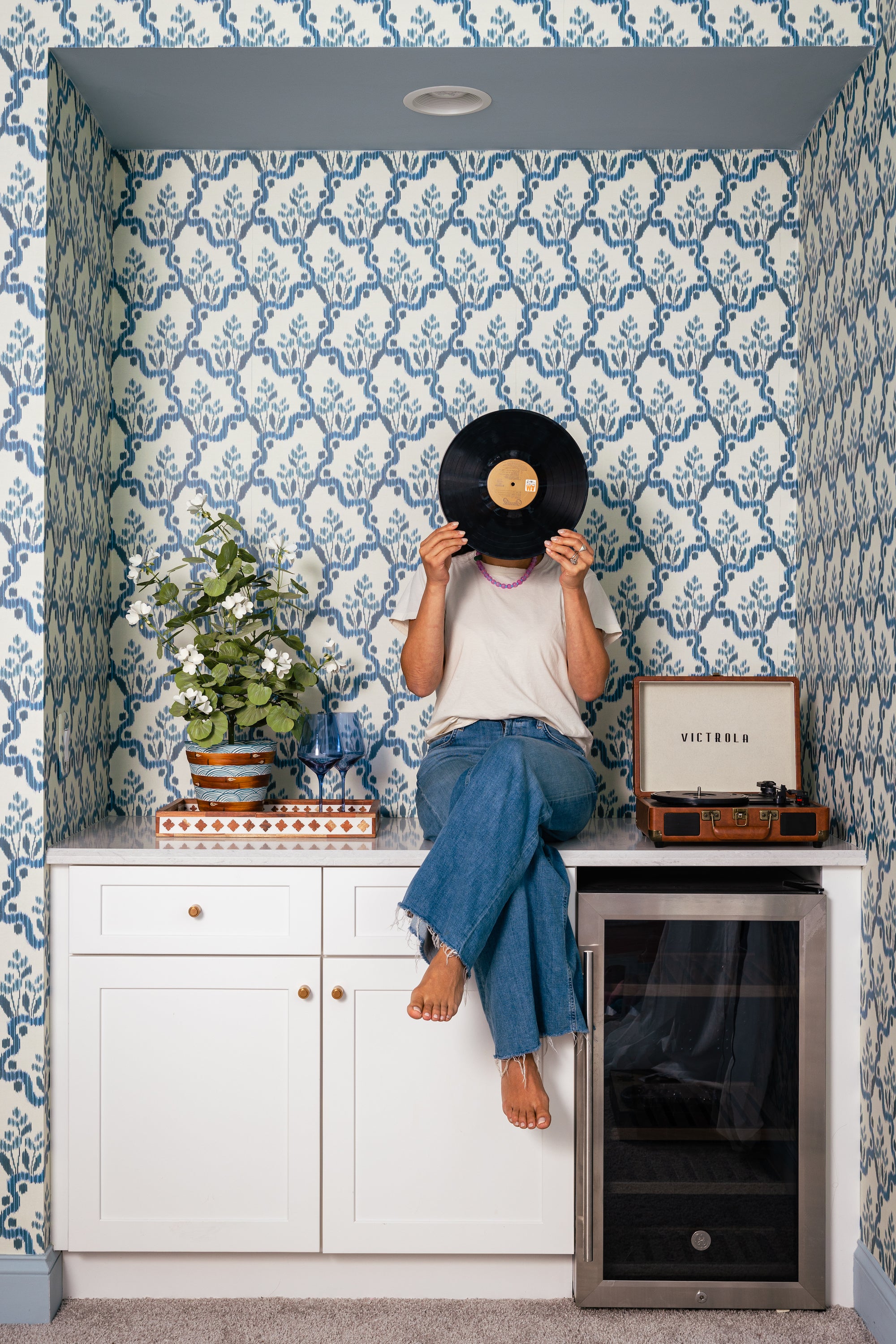 Heirloom Ogee Ikat - Delft (WP)
