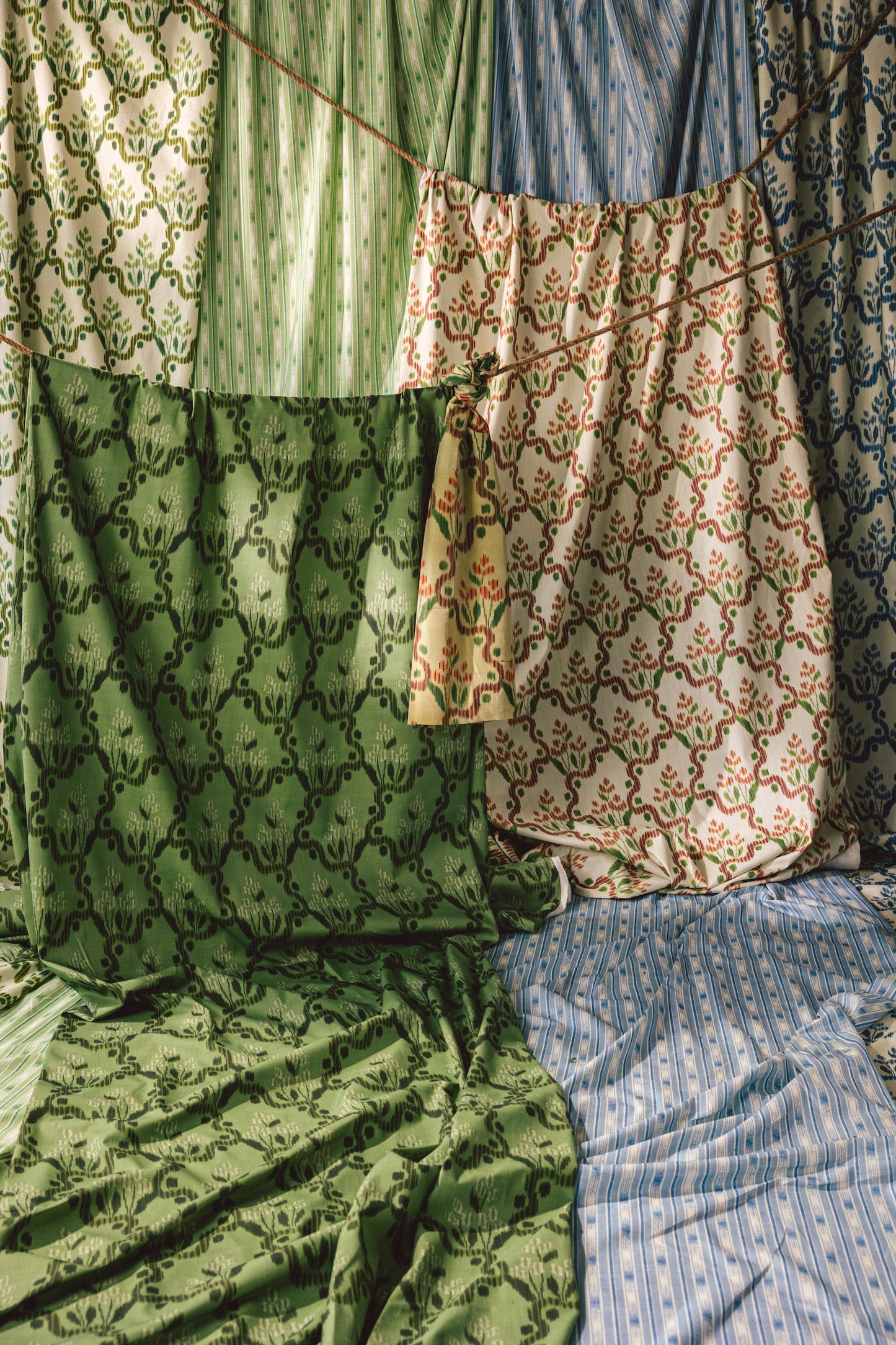 Heirloom Ogee Ikat - Delft (F)