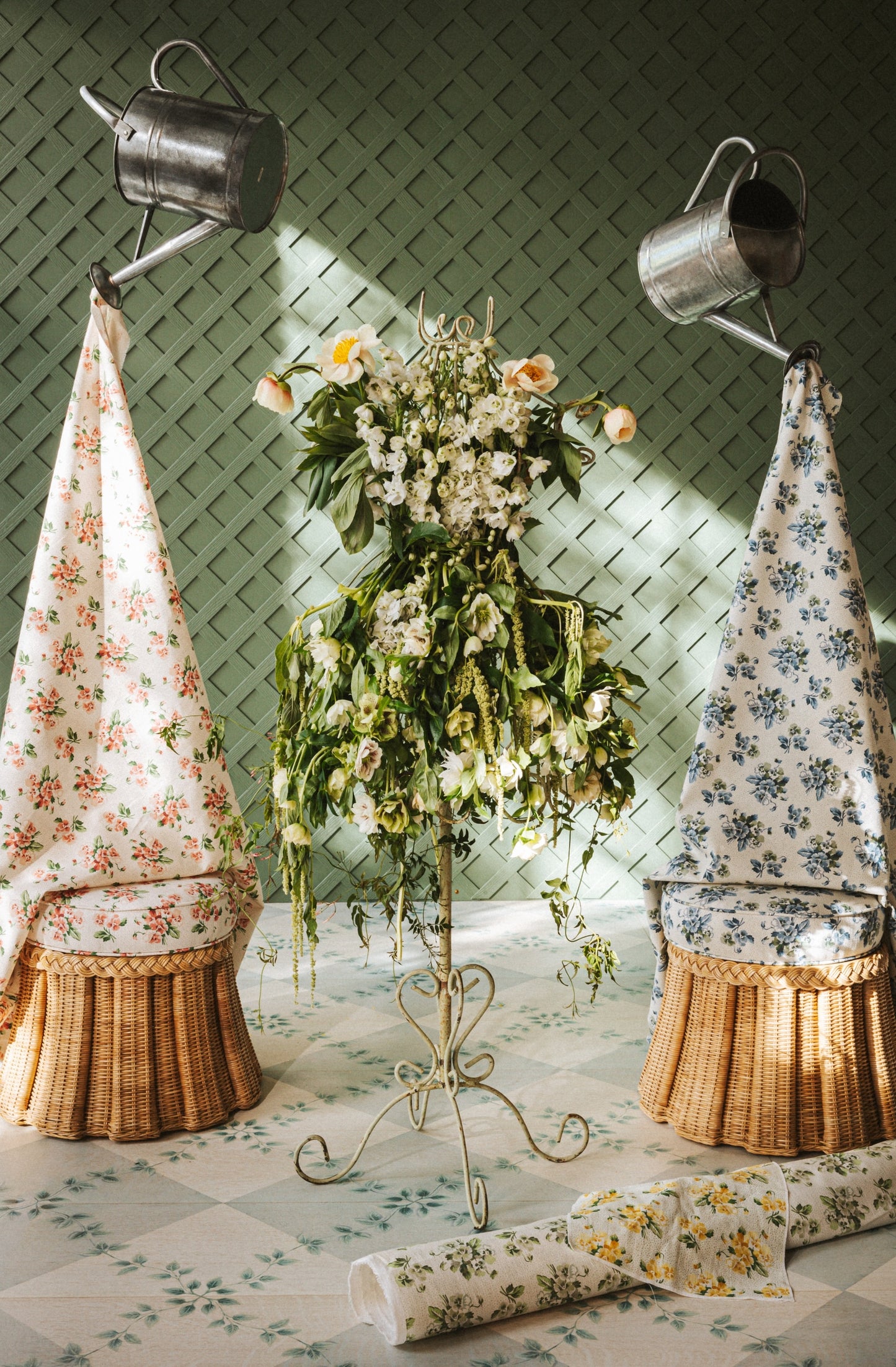 Chintz Bouquet - Rose (F)